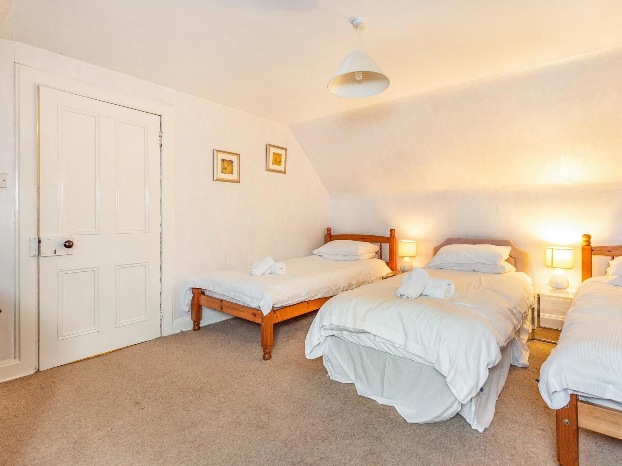 Isla Bank Cottage Keith Bagian luar foto